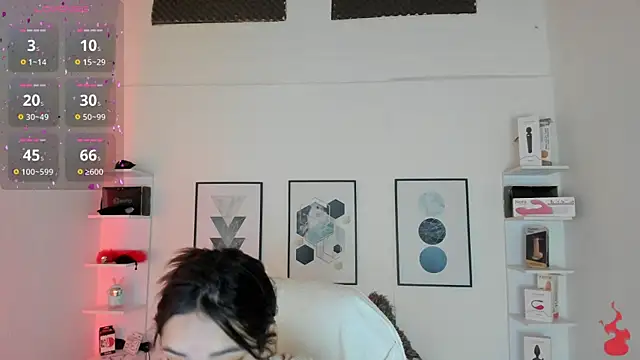 Snapshot of cristal__hot_1 chatting on March 10, 4:07 am cristal hot 1 online show from March 10, 4:07 am