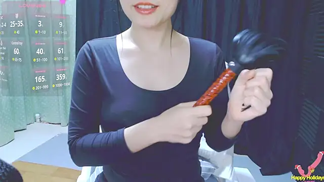 Snapshot of Su_rosie chatting on February 4, 6:57 am Su rosie online show from February 4, 6:57 am