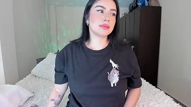 rosalie lust online show from February 25, 3:31 am