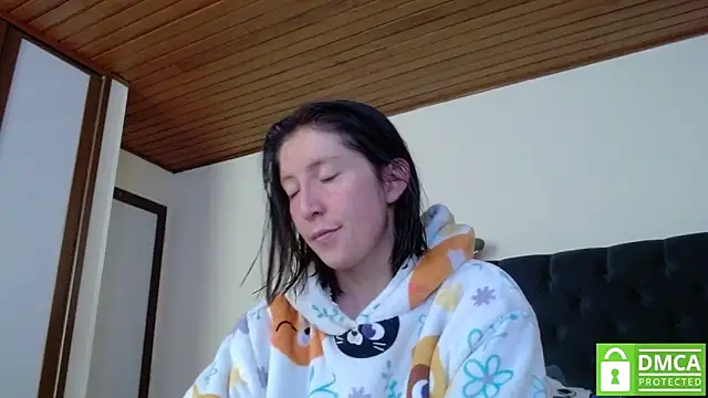 Sophi Cute online show from December 28, 7:22 pm