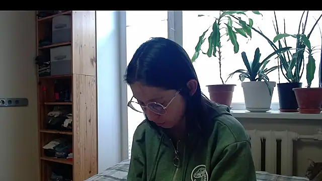 Sophi Cute online show from February 21, 1:33 pm