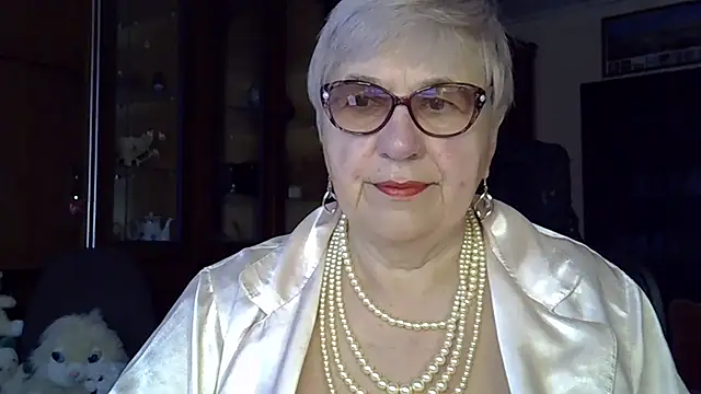 SweetCherry27 online show from March 17, 4:29 am