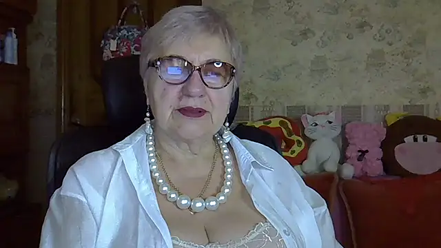 SweetCherry27 online show from December 4, 5:39 am