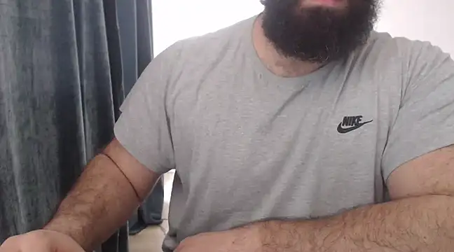 hugemachohandsome online show from February 25, 9:42 am