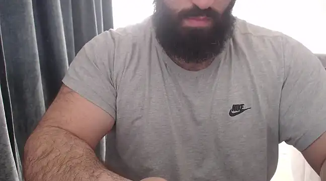 hugemachohandsome online show from February 28, 1:03 pm