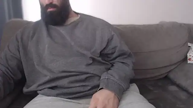 hugemachohandsome online show from January 8, 11:45 am