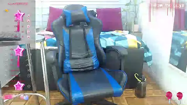 evelin zaens online show from February 24, 6:49 am