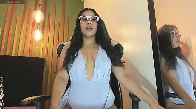 Snapshot of RebeccaSexx chatting on March 12, 7:57 am RebeccaSexx online show from March 12, 7:57 am