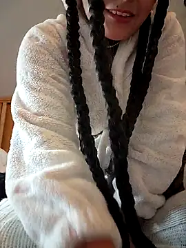 bellapaty online show from December 4, 9:29 am