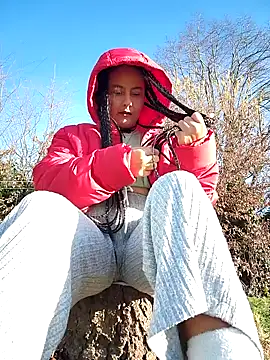 bellapaty online show from February 1, 8:57 am