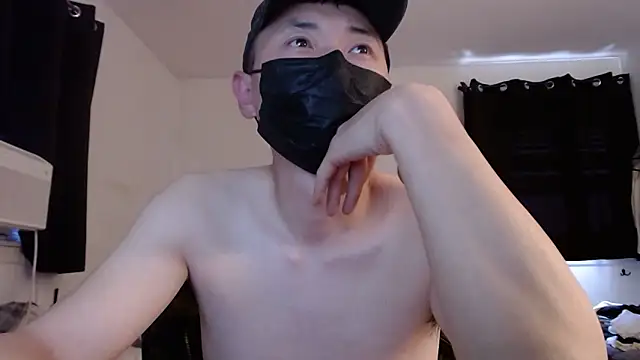 twbobo00715 online show from September 19, 9:37 pm