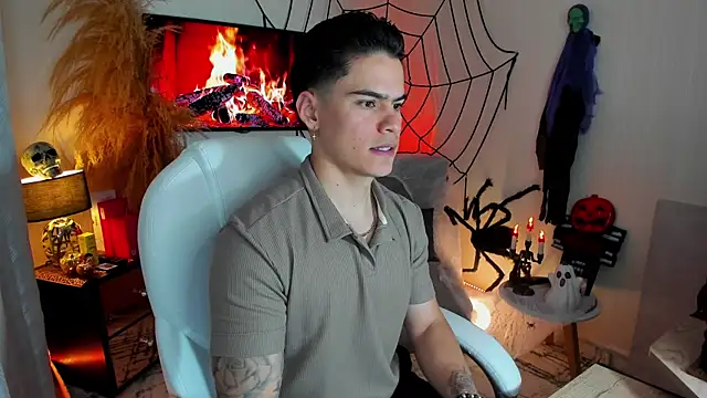 Matias Murrier online show from October 25, 12:02 pm