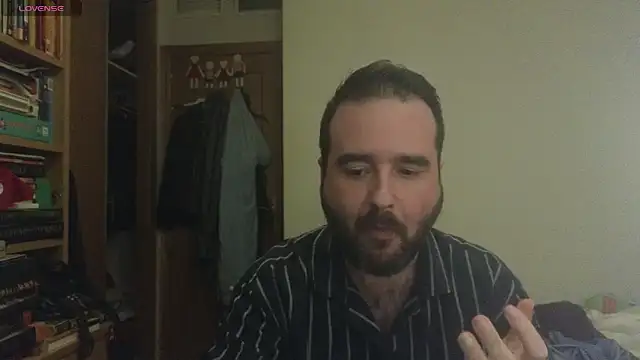 curiosillo83 online show from March 1, 6:00 pm