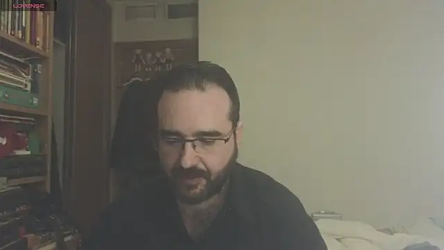 curiosillo83 online show from March 4, 9:22 pm