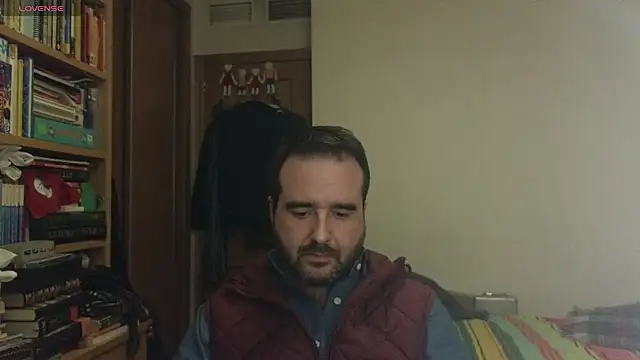 curiosillo83 online show from March 13, 6:23 pm