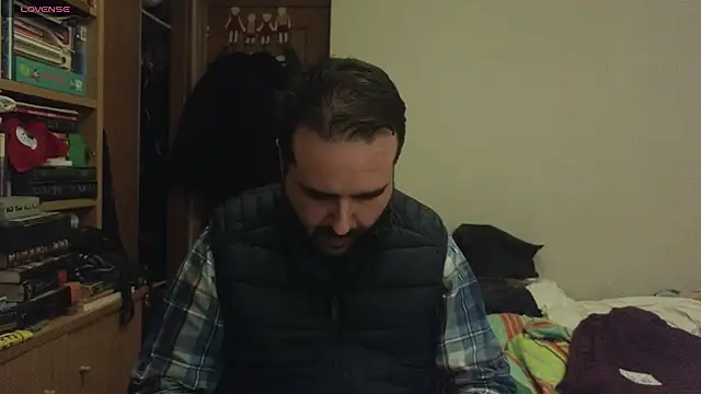 curiosillo83 online show from March 20, 6:20 pm