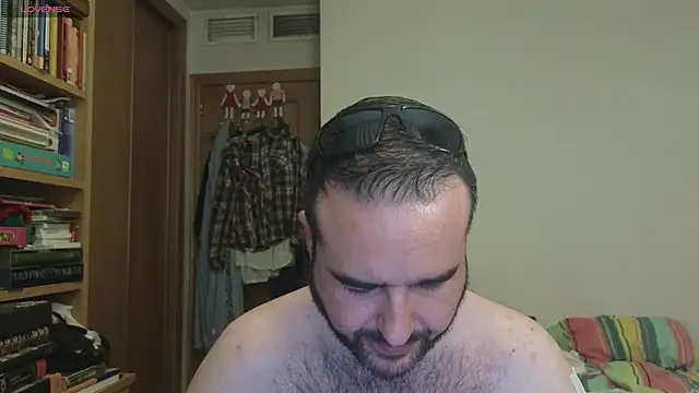 curiosillo83 online show from October 7, 2:25 pm