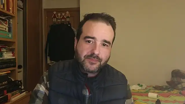 curiosillo83 online show from November 20, 3:45 pm