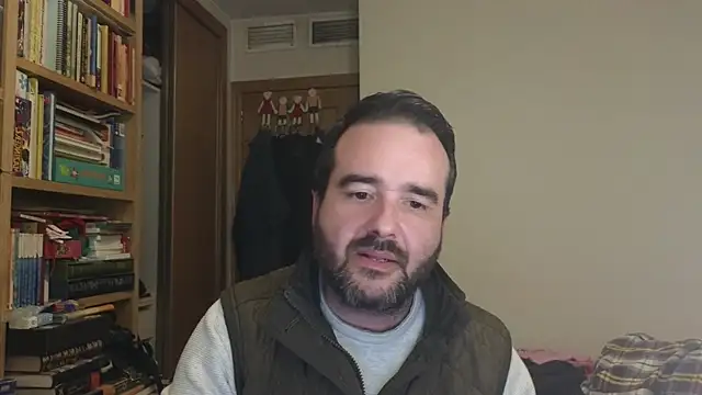 curiosillo83 online show from November 27, 3:25 pm