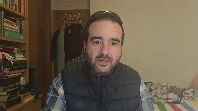 curiosillo83 online show from March 3, 3:07 pm