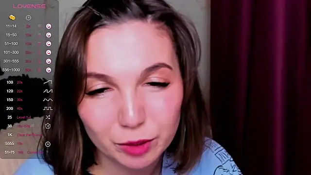 KindHazelHere  online show from March 3, 10:52 pm