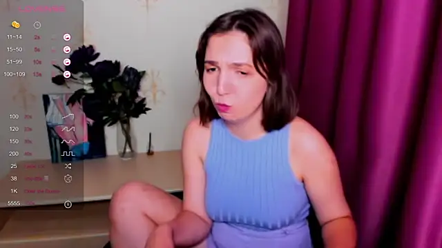 KindHazelHere  online show from September 15, 8:36 am