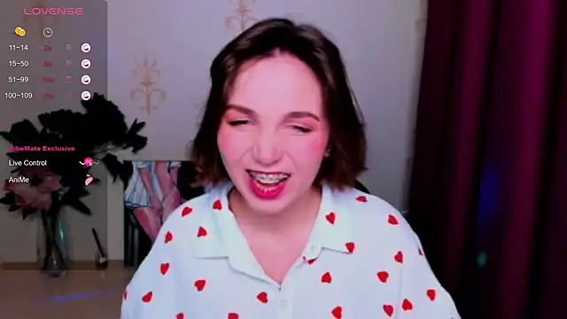 KindHazelHere  online show from October 10, 8:13 am