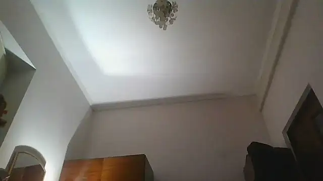 ShawnaAdams online show from October 25, 5:30 pm