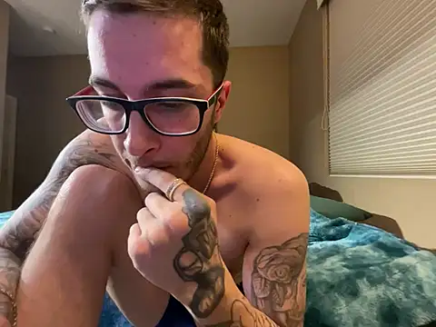 Bwcjoshbanks online show from February 21, 5:56 am