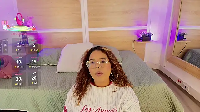  nickypurple  online show from October 9, 7:12 pm