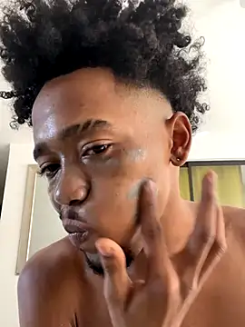 Snapshot of matatanlove chatting on October 31, 7:04 pm matatanlove online show from October 31, 7:04 pm