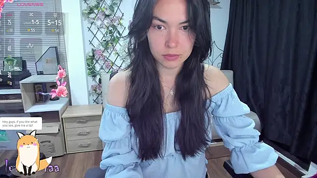 Snapshot of Lunlunera chatting on March 2, 4:39 am Lunlunera online show from March 2, 4:39 am