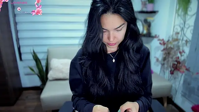 Snapshot of Lunlunera chatting on October 14, 1:28 am Lunlunera online show from October 14, 1:28 am