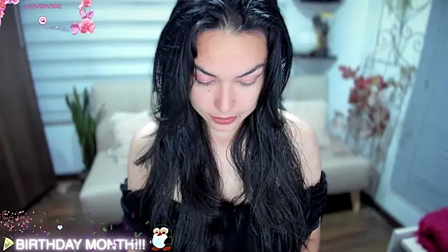 Snapshot of Lunlunera chatting on November 8, 12:55 am Lunlunera online show from November 8, 12:55 am