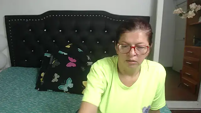 Snapshot of jellyfishhot chatting on February 18, 11:41 pm jellyfishhot online show from February 18, 11:41 pm