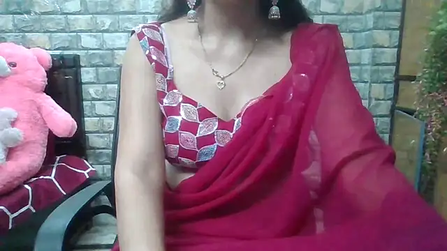 Snapshot of Sexy_iknoor chatting on September 29, 4:50 am Sexy iknoor online show from September 29, 4:50 am