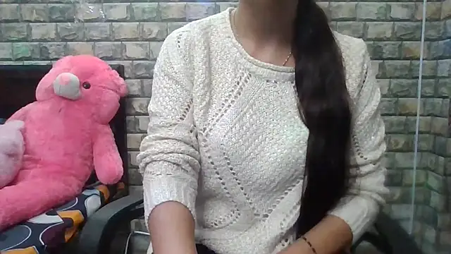 Snapshot of Sexy_iknoor chatting on November 19, 4:23 am Sexy iknoor online show from November 19, 4:23 am