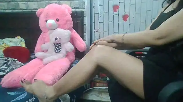 Sexy iknoor online show from April 17, 3:31 am