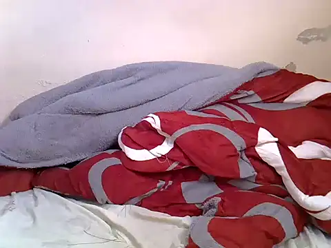 pretty-donna online show from November 20, 7:08 am