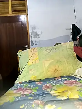 kaiz0217 online show from March 1, 7:37 pm