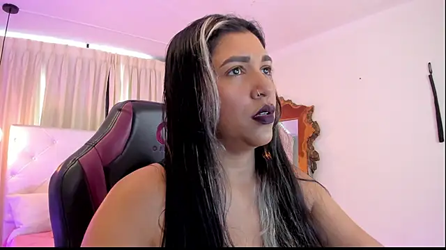 Snapshot of BonnieBad01 chatting on September 24, 3:48 pm BonnieBad01 online show from September 24, 3:48 pm