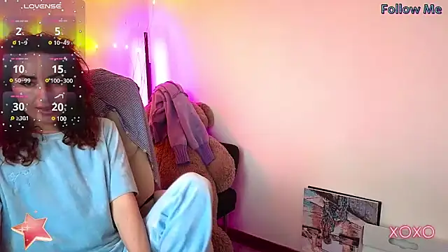 xx adrihanna xx online show from January 24, 6:24 am