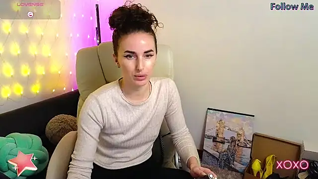 xx adrihanna xx online show from January 28, 4:19 pm