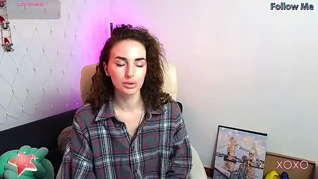 xx adrihanna xx online show from January 29, 6:01 am