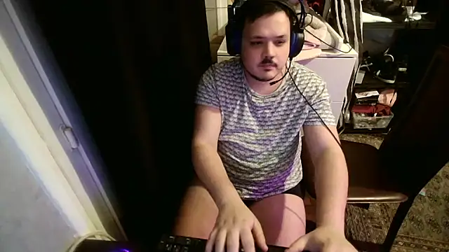 Bebemickey75 online show from February 23, 10:31 pm