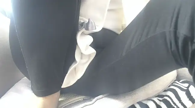 Snapshot of Web_Lady chatting on February 18, 3:32 pm Web Lady online show from February 18, 3:32 pm