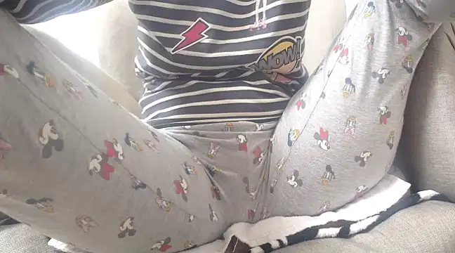 Snapshot of Web_Lady chatting on February 28, 8:50 pm Web Lady online show from February 28, 8:50 pm