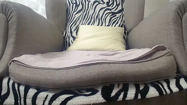 Snapshot of Web_Lady chatting on March 15, 7:27 pm Web Lady online show from March 15, 7:27 pm