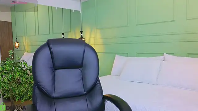 kataliina   online show from March 31, 11:54 am