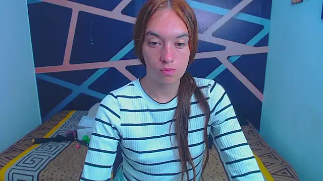 Snapshot of SofiaWet23 chatting on October 1, 12:22 pm SofiaWet23 online show from October 1, 12:22 pm